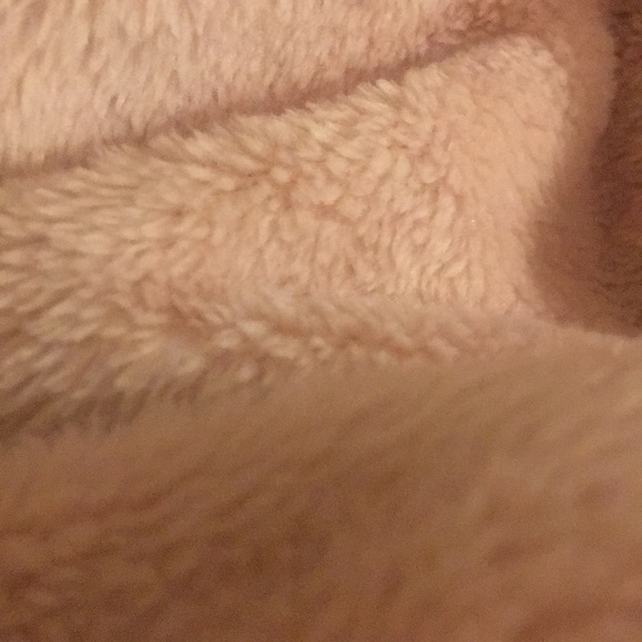 Meet your Posher, Fernando - Picture 1 of 1